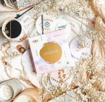 【オラクルカード】フランスの洗練された美麗デッキ✨丸型×金箔押し✨カルマカード オラクルカードフランスの洗練された美麗デッキ 丸型×金箔押し カルマ